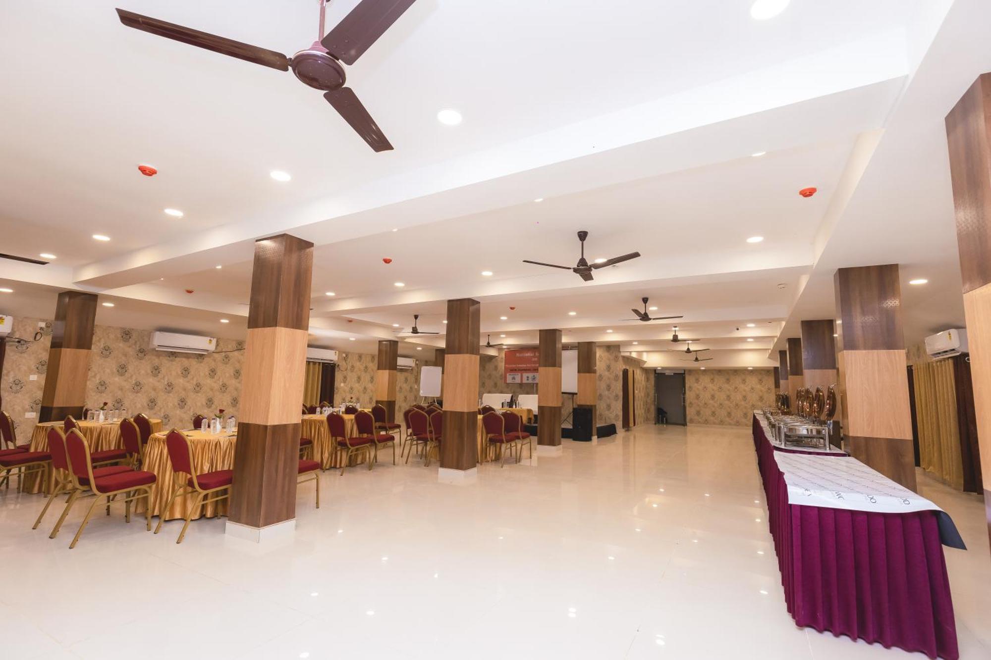 Rosewood Luxury Hotel Бхубанешвара Экстерьер фото